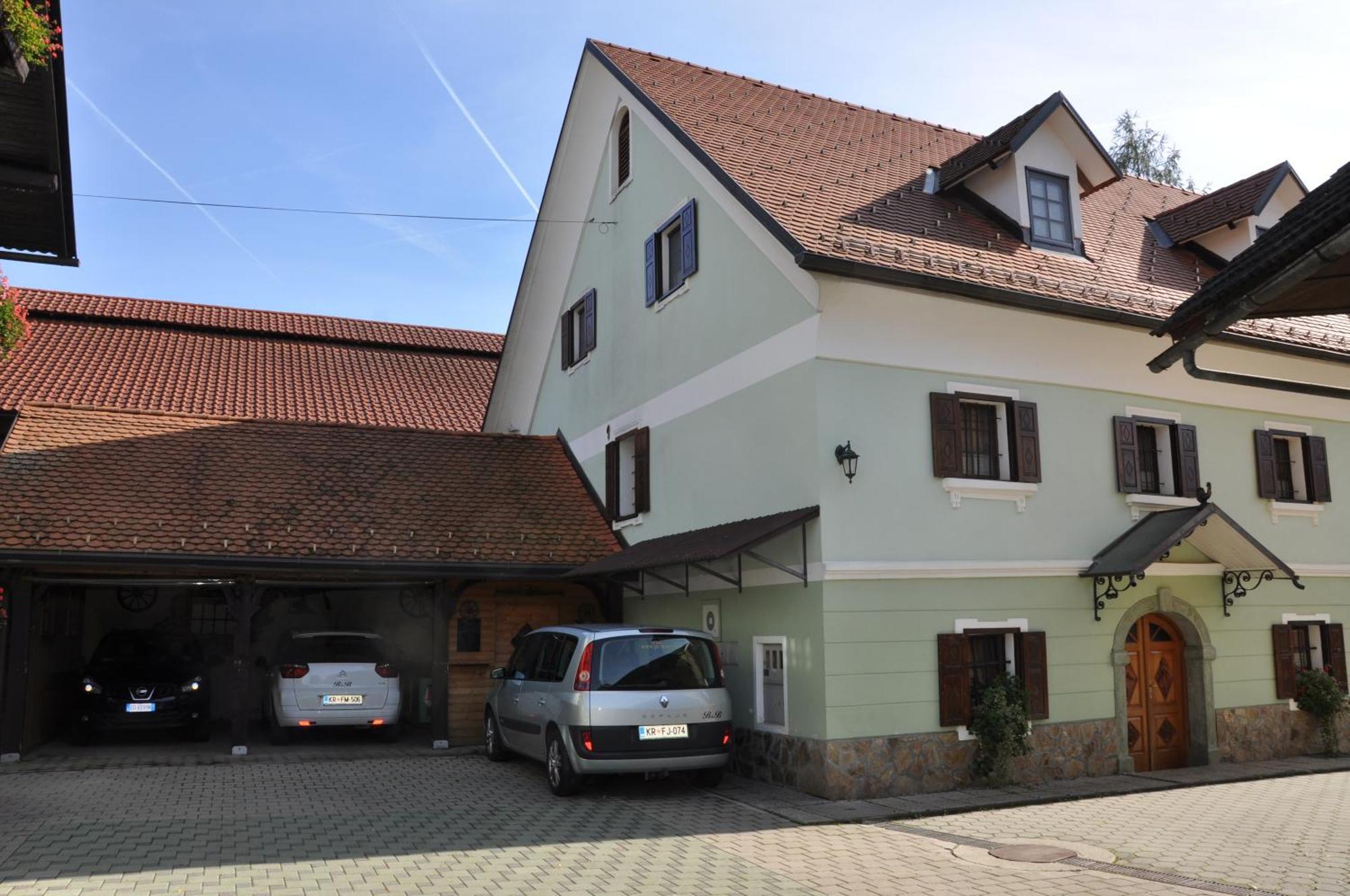 Šenčur ベッド＆ブレックファースト プルスネット Bed & Breakfast エクステリア 写真